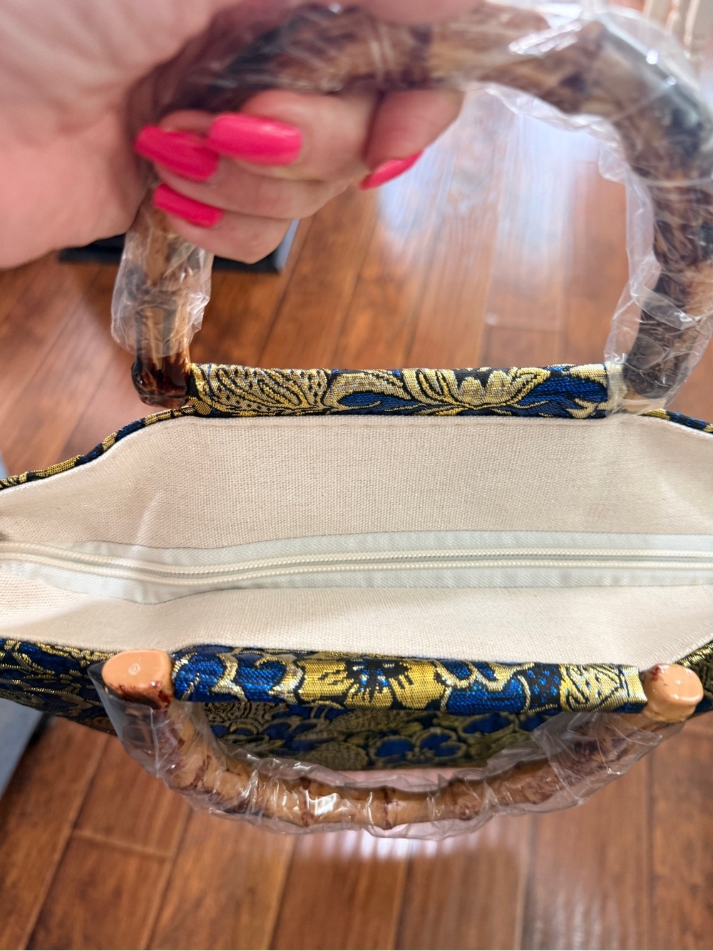 Blue & Gold metalic Floral Tote Bag 
with Bambo inspired handles large 
Bag NWT - Picture 5 of 10